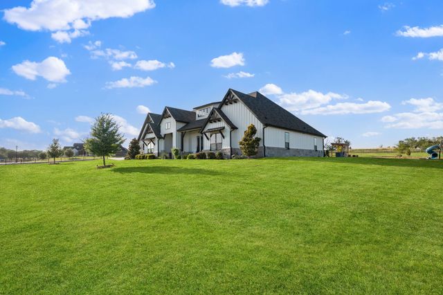 412 Royal Santana Run, Weatherford, TX 76087
