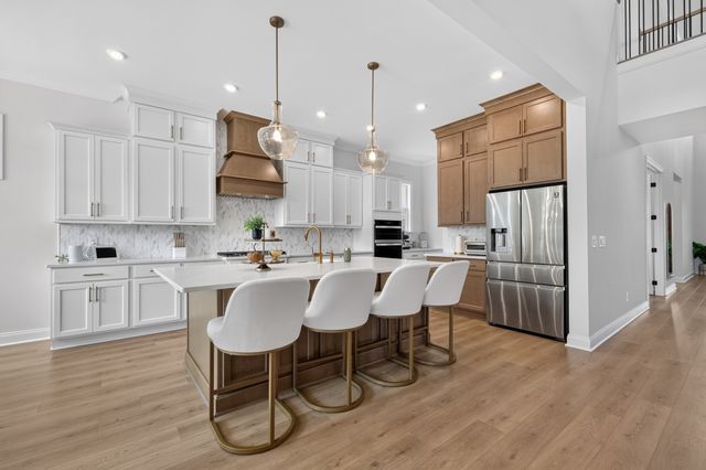 3384 Sarah Bee Ln, Thompsons Station, TN 37179