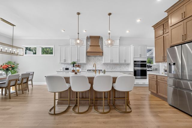 3384 Sarah Bee Ln, Thompsons Station, TN 37179