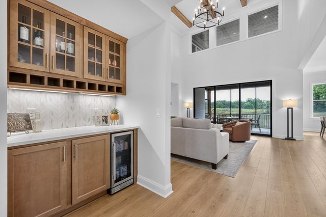 3384 Sarah Bee Ln, Thompsons Station, TN 37179