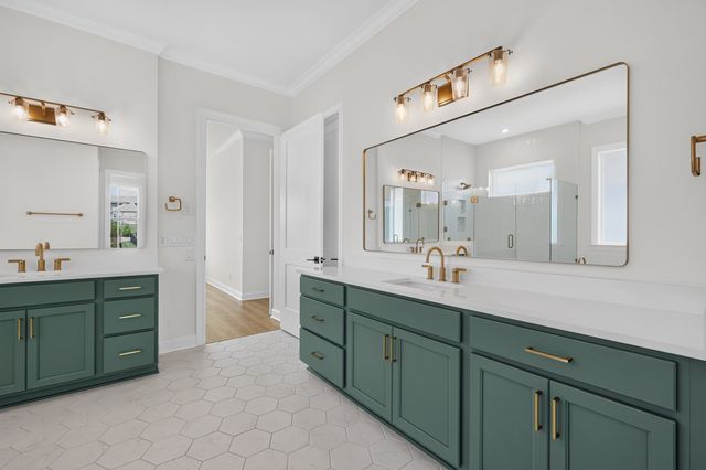 3384 Sarah Bee Ln, Thompsons Station, TN 37179