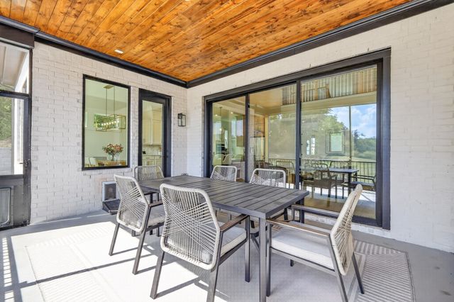 3384 Sarah Bee Ln, Thompsons Station, TN 37179