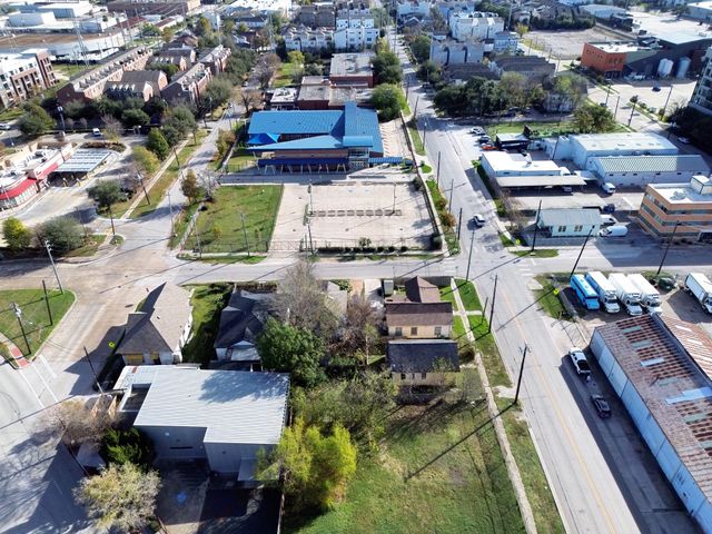 2306 Crockett Street, Houston, TX 77007