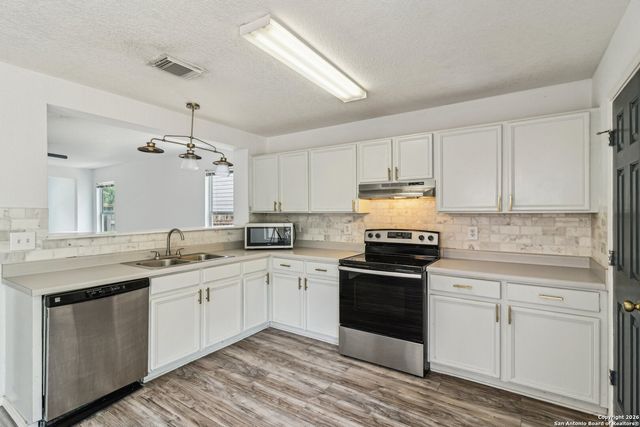 87 Kenrock Ridge, San Antonio, TX 78254