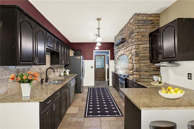 438 E Price Creek Road, Jasper, GA 30143