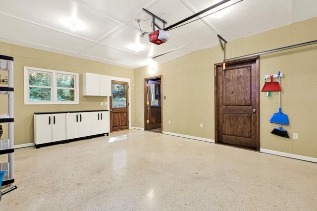 438 E Price Creek Road, Jasper, GA 30143