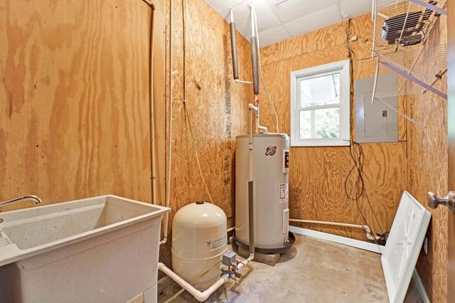 438 E Price Creek Road, Jasper, GA 30143