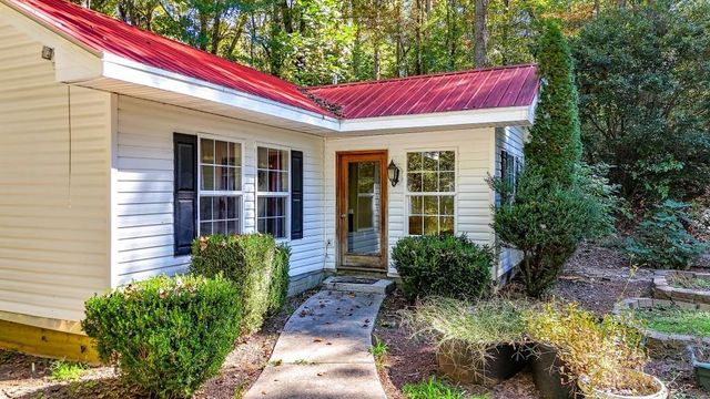 438 E Price Creek Road, Jasper, GA 30143