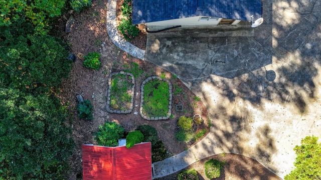 438 E Price Creek Road, Jasper, GA 30143