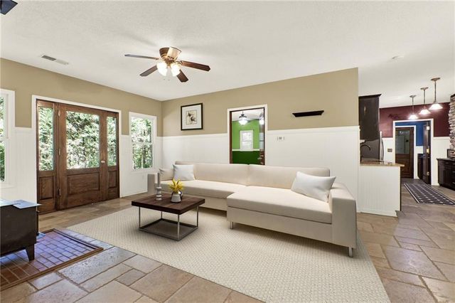 438 E Price Creek Road, Jasper, GA 30143