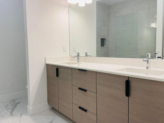 383 Bella Sol Way, West Palm Beach, FL 33406