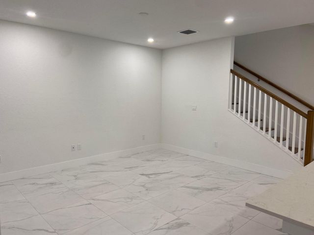 383 Bella Sol Way, West Palm Beach, FL 33406