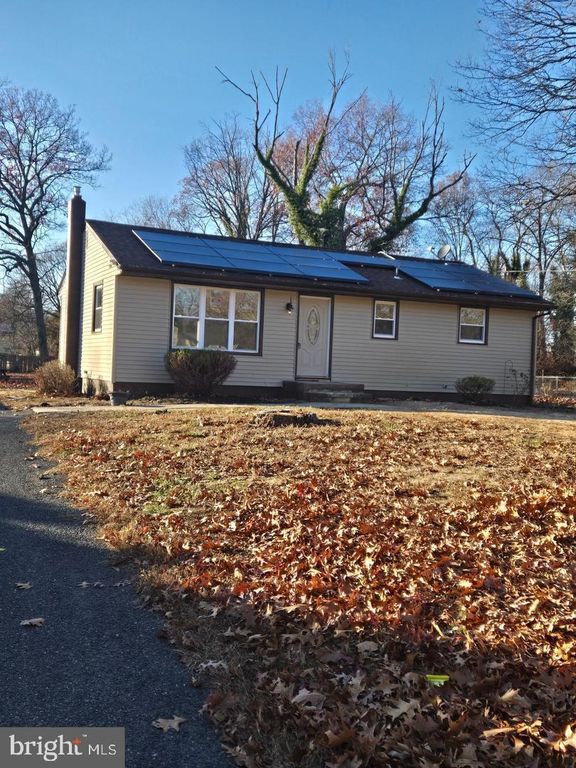 16 WALDENS DR, Bridgeton, NJ 08302