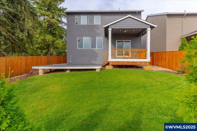 5590 Mountain Quail Dr S, Salem, OR 97306