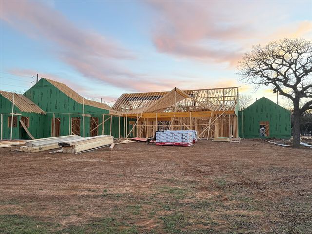7211 County Road 1017, Joshua, TX 76058