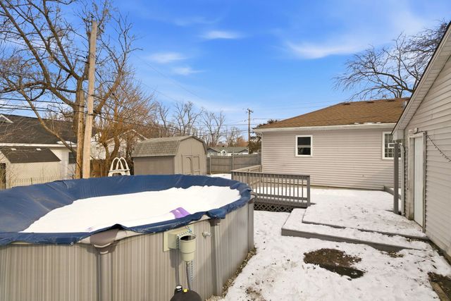 15346 Le Claire Avenue, Oak Forest, IL 60452