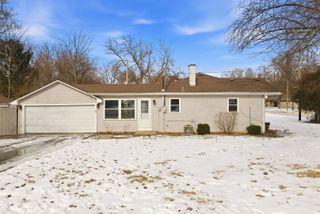 15346 Le Claire Avenue, Oak Forest, IL 60452