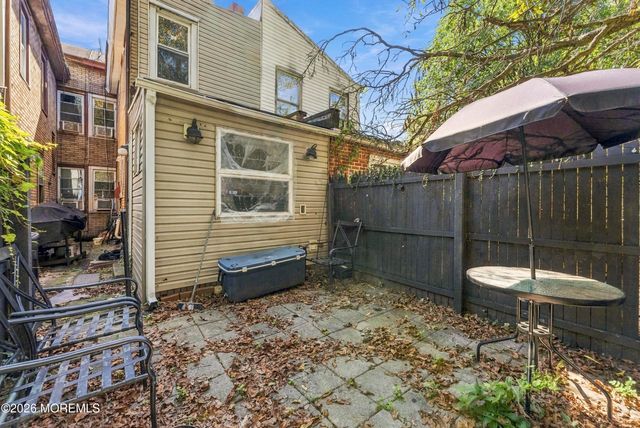 1213 Chestnut Avenue, Trenton, NJ 08611
