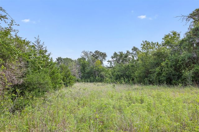 000 Schuster Road, Round Top, TX 78954