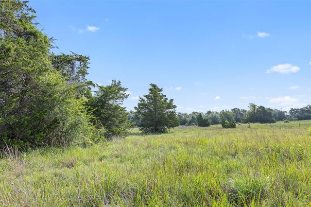 000 Schuster Road, Round Top, TX 78954
