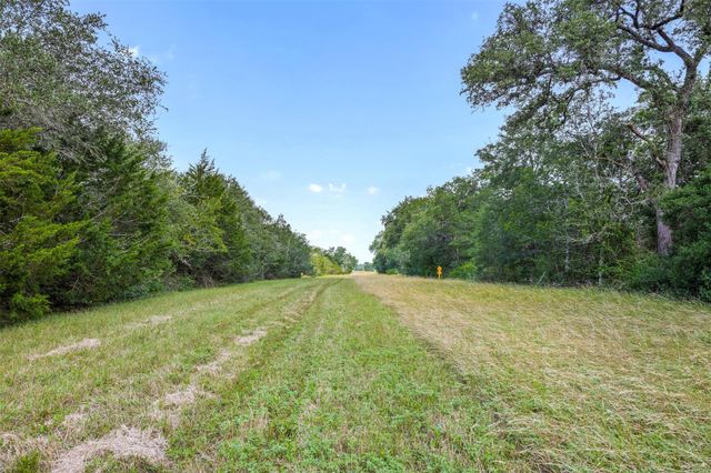 000 Schuster Road, Round Top, TX 78954