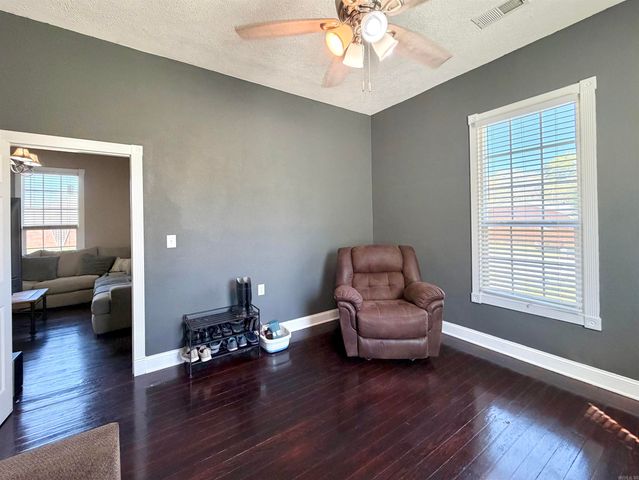 511 W Childress Street, Morrilton, AR 72110