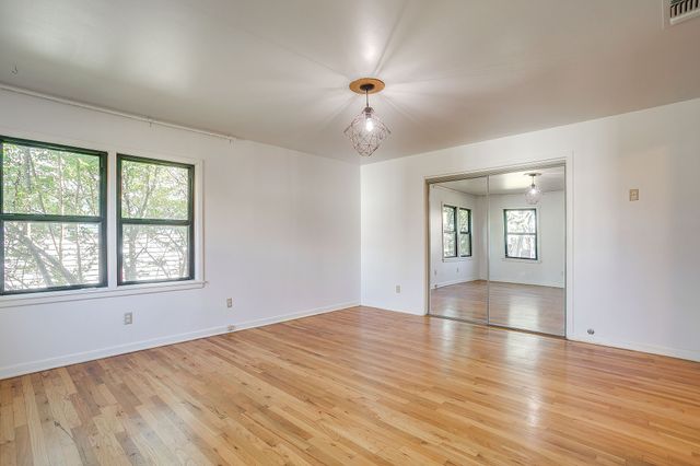 4516 Collinwood Avenue, Fort Worth, TX 76107