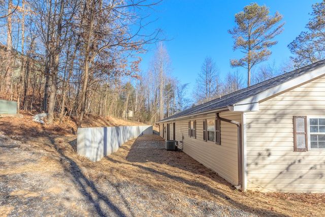 4180 S Jimmy Drive, Rocky Face, GA 30740