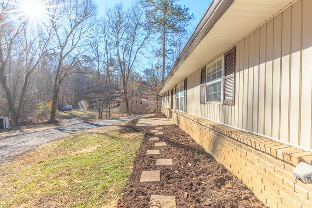 4180 S Jimmy Drive, Rocky Face, GA 30740