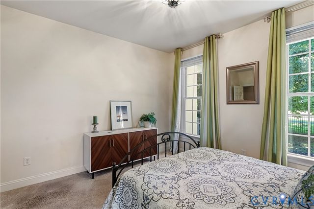 13045 Mid Pines Dr, Ashland, VA 23005