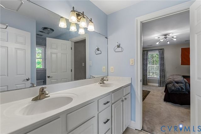 13045 Mid Pines Dr, Ashland, VA 23005