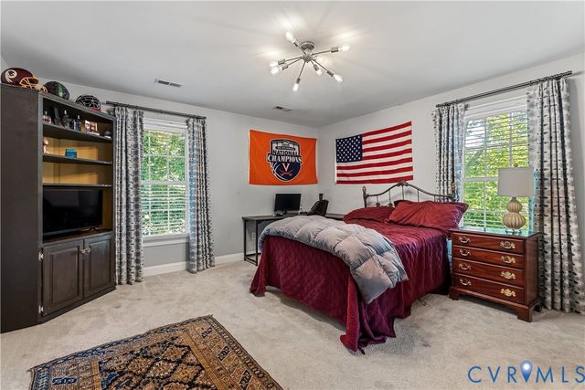 13045 Mid Pines Dr, Ashland, VA 23005