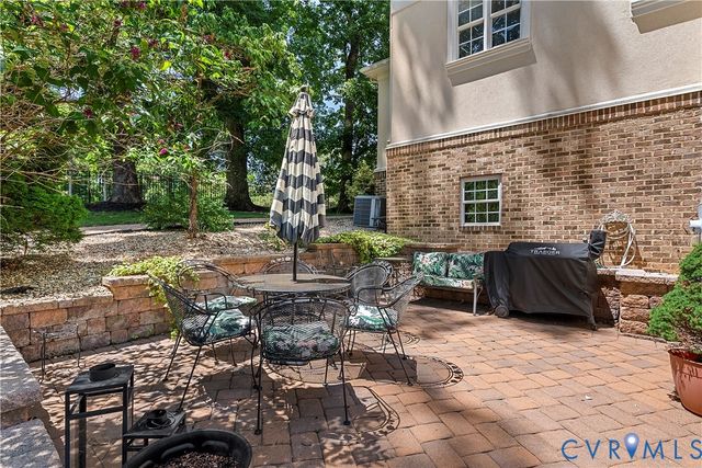 13045 Mid Pines Dr, Ashland, VA 23005