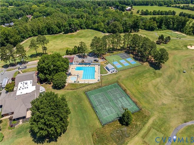13045 Mid Pines Dr, Ashland, VA 23005