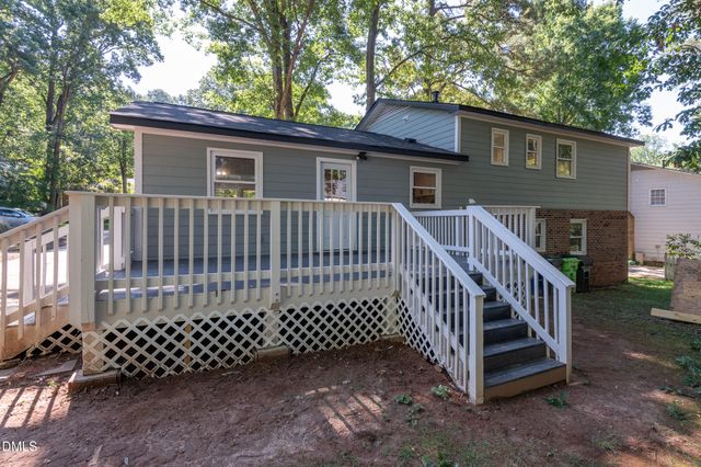 7401 Fiesta Way, Raleigh, NC 27615