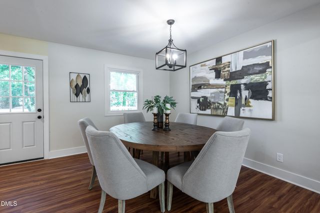 7401 Fiesta Way, Raleigh, NC 27615
