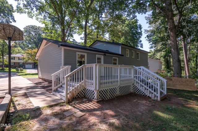 7401 Fiesta Way, Raleigh, NC 27615