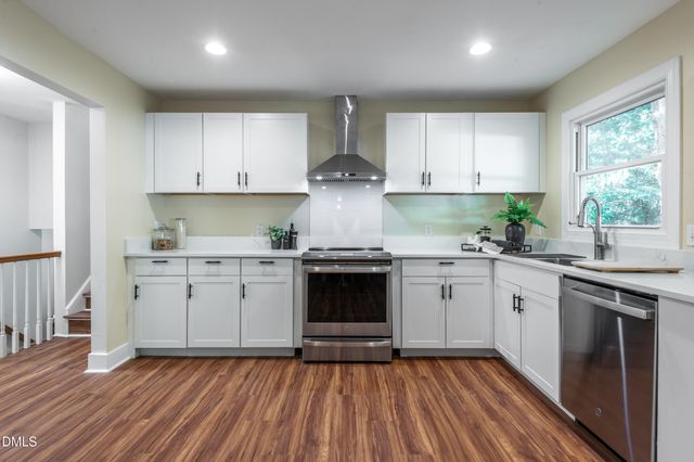 7401 Fiesta Way, Raleigh, NC 27615