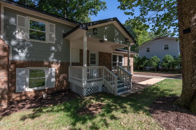 7401 Fiesta Way, Raleigh, NC 27615