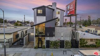 10035 S Western Avenue 4, Los Angeles, CA 90047