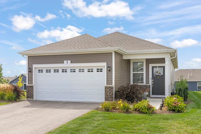 1 Savannah Court, Algonquin, IL 60102