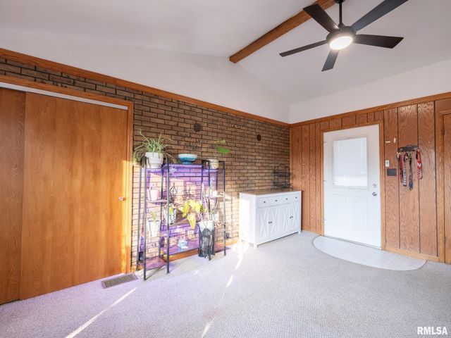 201 E ROSE Avenue, Bartonville, IL 61607