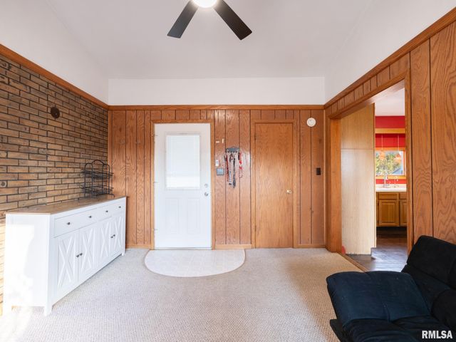 201 E ROSE Avenue, Bartonville, IL 61607