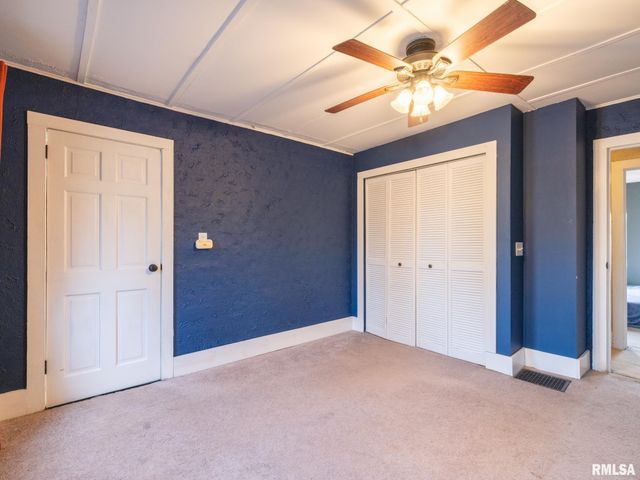 201 E ROSE Avenue, Bartonville, IL 61607