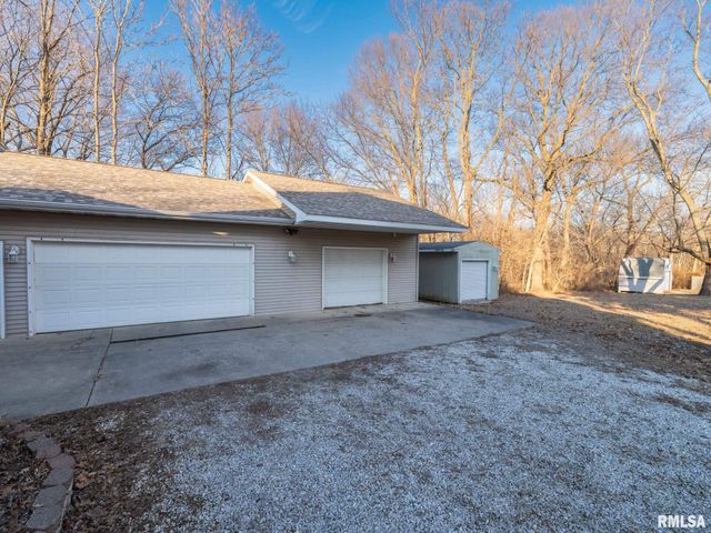 201 E ROSE Avenue, Bartonville, IL 61607