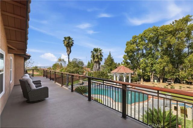 1210 Versailles Circle, Riverside, CA 92506
