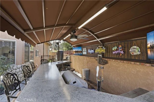 1210 Versailles Circle, Riverside, CA 92506
