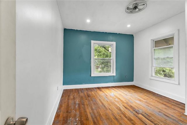 4024 Montgall Avenue, Kansas City, MO 64130