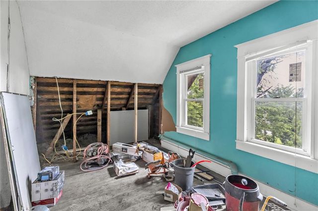 4024 Montgall Avenue, Kansas City, MO 64130