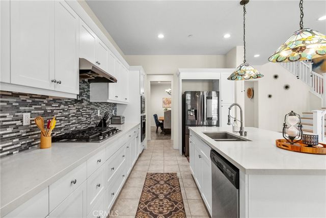 27624 Solana, Saugus, CA 91350
